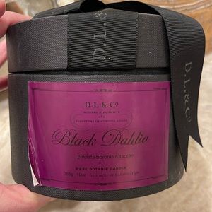 D.L.&Co candle scent Blk dahlia